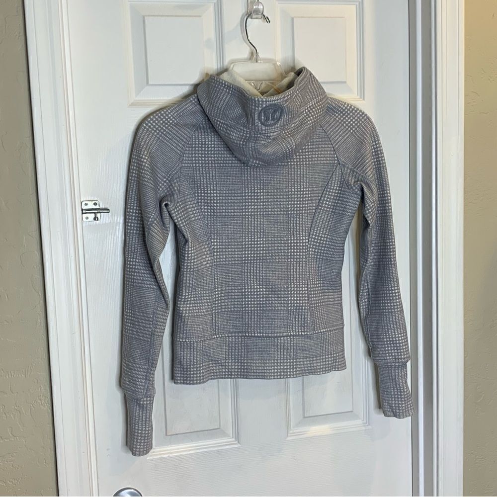 Lululemon Scuba hoodie sweatshirt Heathered Gray Size 4 - Picture 7 of 10